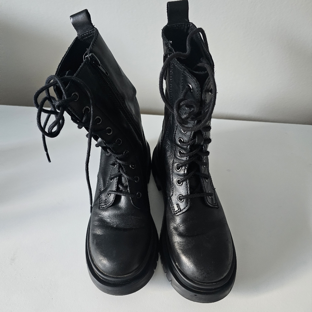 Girl black boots